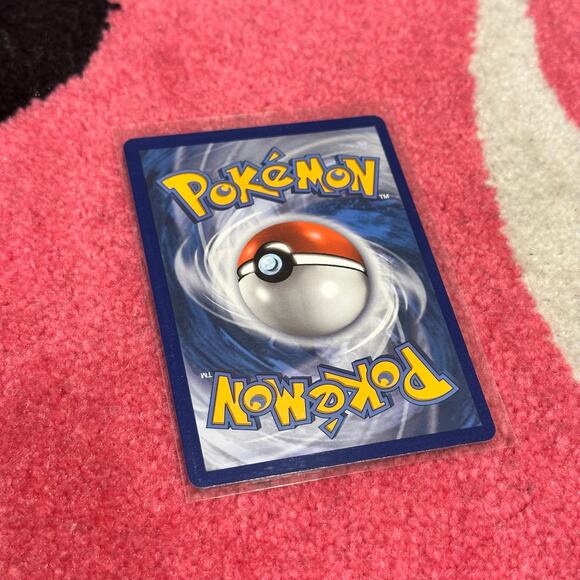 Cara Liss #67 Pokémon Shining Fates – As Pictured - Picture 4 of 6